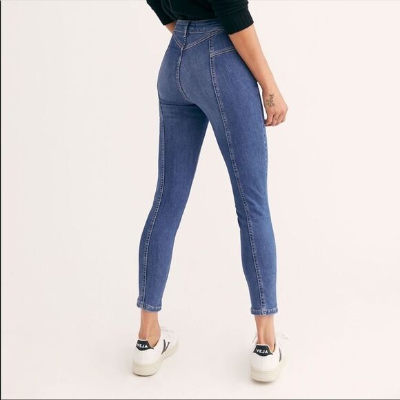 NWT Free People Riley Seamed highrise Skinny Jeans - Picture 4 of 11